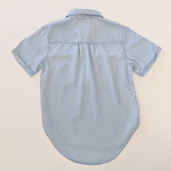 Merona Women's Light Denim Blue 3/4 Button Down Short Sleeves Shirt - Picture 3 of 6